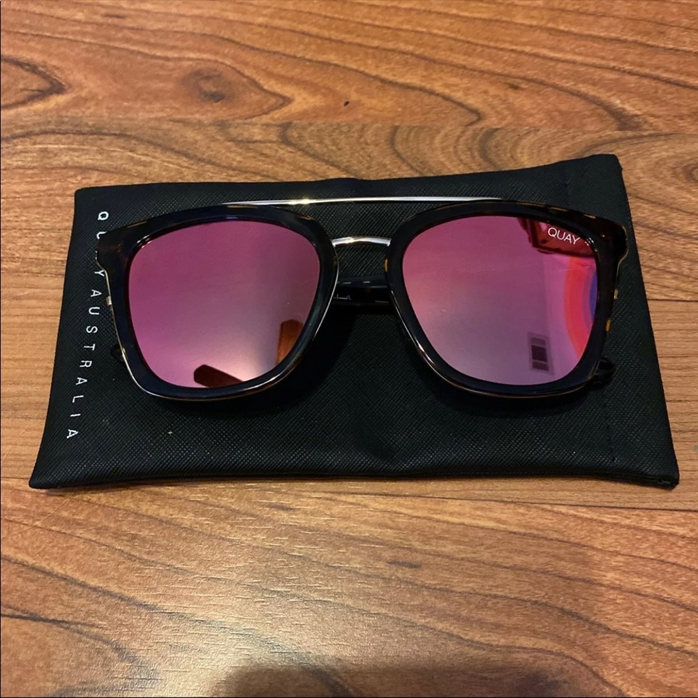 Quay Pink Tortoise Mirror Sunglasses